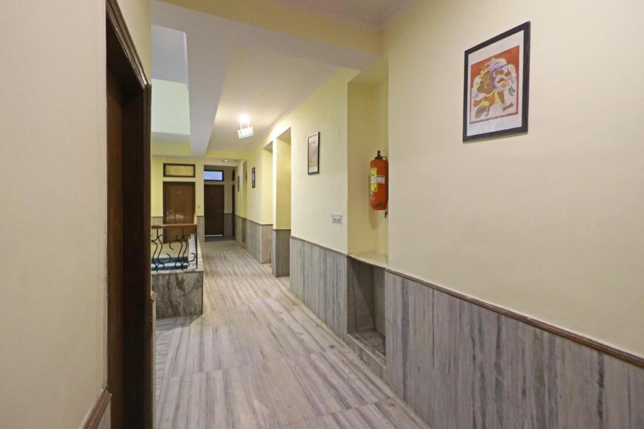 Silver Shine New Delhi - Comfort Stay Exterior photo
