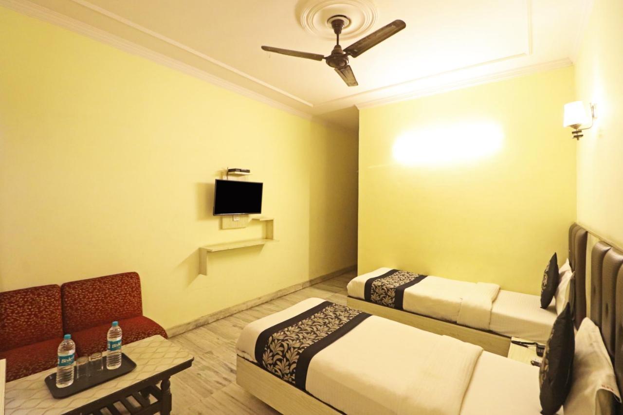 Silver Shine New Delhi - Comfort Stay Exterior photo